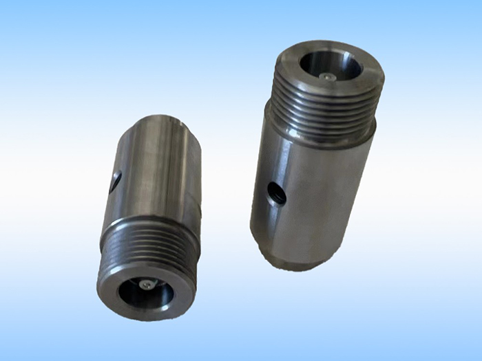 Sworzeń obrotowy szczęki